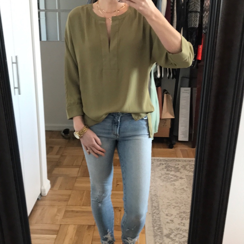 Green Blouse - Picture 5 of 8